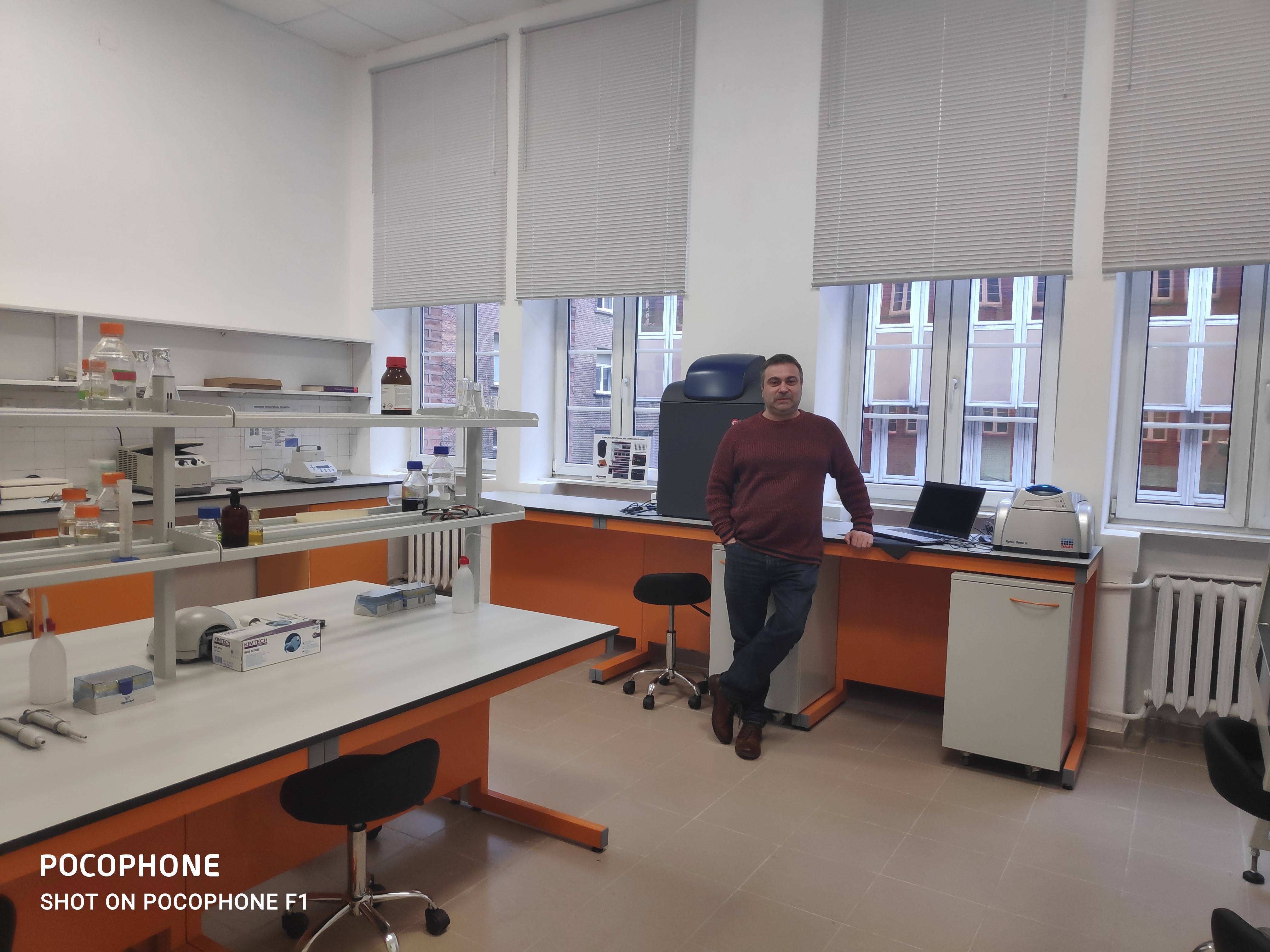 Robert in the new lab.